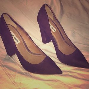 Steve Madden Suede pointy heels